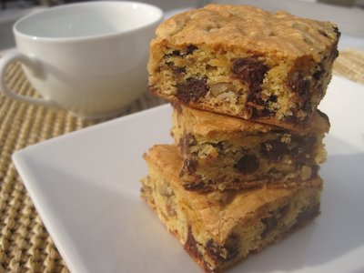 Easy Chocolate Chip Cookie Bars