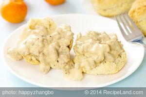 American Biscuits with Sausage and Gravy