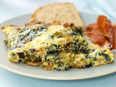 Brussels Sprouts, Kale and Bell Pepper Frittata