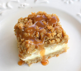 Caramel Apple Cheesecake bars