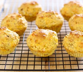 Chile Cheese Cornbread Muffins