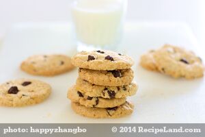 Chicago Crunchy Chocolate Chip Cookies recipe