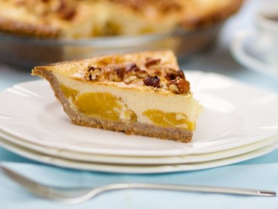 Custard Peach Pie