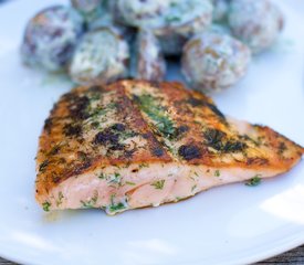 Salmon Fillet with Dilled Potatoes