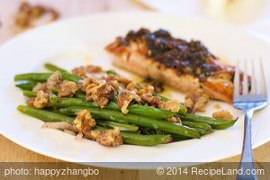 Green Beans with Walnuts and Tarragon