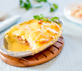 Ham and Cheese Potatoes Au Gratin