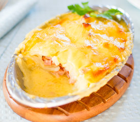 Ham and Cheese Potatoes Au Gratin