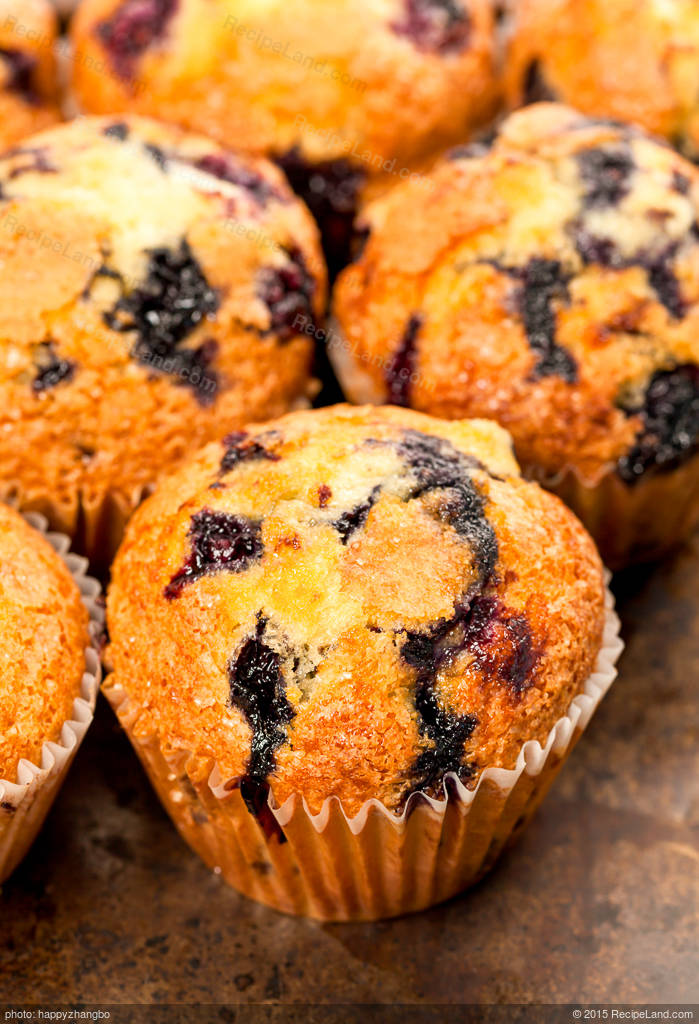Berry Muffins Recipe | RecipeLand