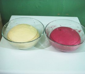 Homemade Two-Tone Beetroot Bread