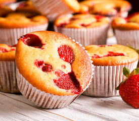 Strawberry Yoghurt Muffins