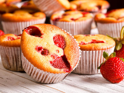 Strawberry Yoghurt Muffins