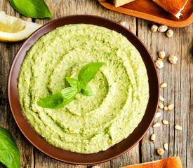 Pesto Hummus