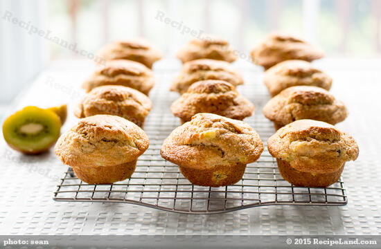 Kiwi Fruit Muffins Recipe | RecipeLand