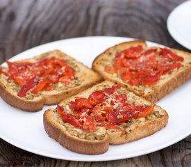 Roasted Red Pepper Cheese Toasts