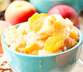 Old-Fashioned Peach Cobbler