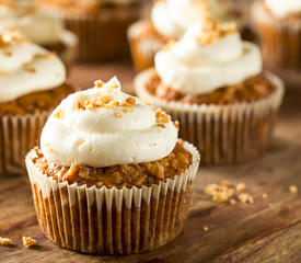 Low Fat Carrot Cake Muffins