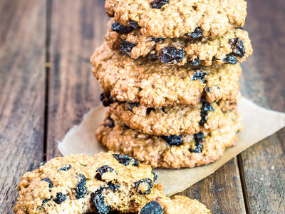 Favorite Oatmeal Raisin Cookies