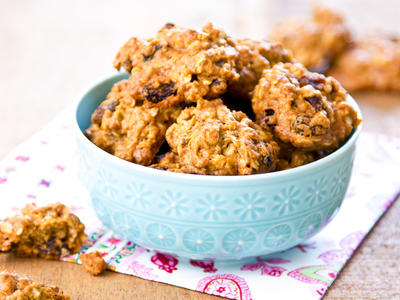 Cinnamon Applesauce Oatmeal Fat-free Cookies