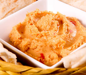 Red Pepper Hummus with Toasted Pita