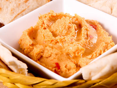 Red Pepper Hummus with Toasted Pita