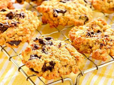 Becky's School Days Oatmeal-Chocolate Chip Cookies