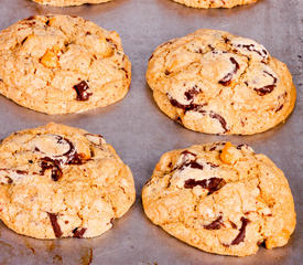 Best Chewy Chocolate Chip Cookies