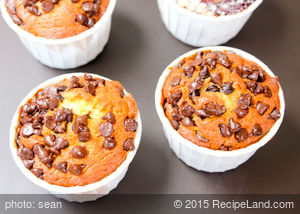 Famyly's Favorite Chocolate Chip Banana Muffins recipe