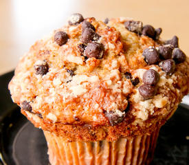 Super Moist Chocolate Chip Banana Muffins