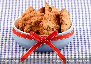 Fat Free Whole Wheat Oatmeal Raisin Cookies