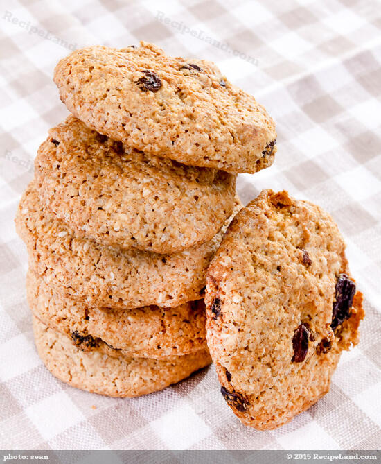 Bisquick Oatmeal Raisin Cookies Recipe