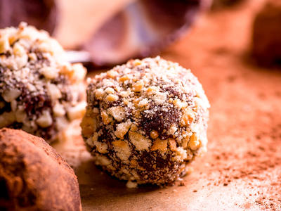 Chocolate Amaretto Truffles