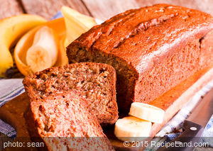 Favorite Applesauce Banana Bread