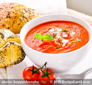 Best Creamy Tomato Soup