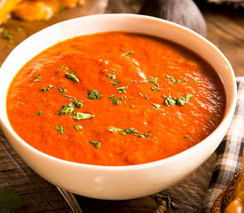 Refreshing Tomato and Basil Soup