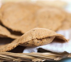 Multigrain Pita Bread with Sun Dried Tomato