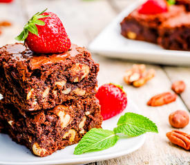 Moist Brownies with Walnuts