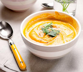 Curried Pumpkin-Apple Soup