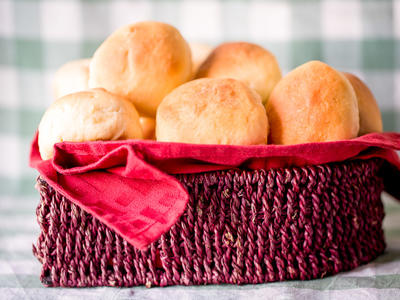 Holiday Dinner Rolls