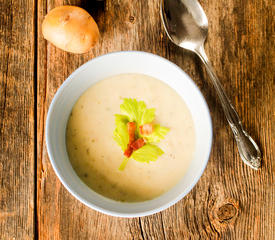 Baked Potato Soup with Bacon and Sour Cream