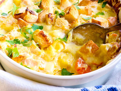 Breakfast Bread Pudding with Sausage/Ham