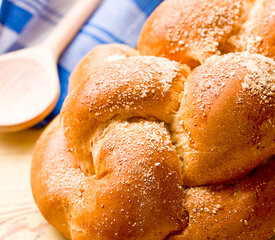 Christmas Cardamom Bread