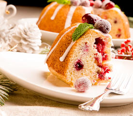 Cranberry Cake Wreath