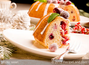 Cranberry Cake Wreath recipe