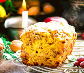 Best Apple Walnut Cake