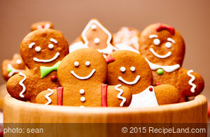 Christmas Molasses Ginger Cookies