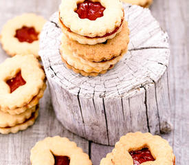 Yummy Linzer Cookies