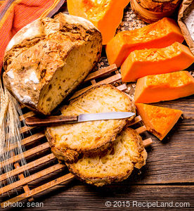 Homemade Pumpkin Spice Bread