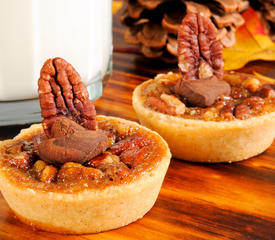 Pecan Tarts with Caramel Sauce