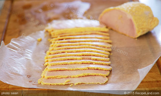 Canadian Peameal back bacon, sliced