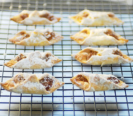 Kifli (Hungarian Walnut Cookies)